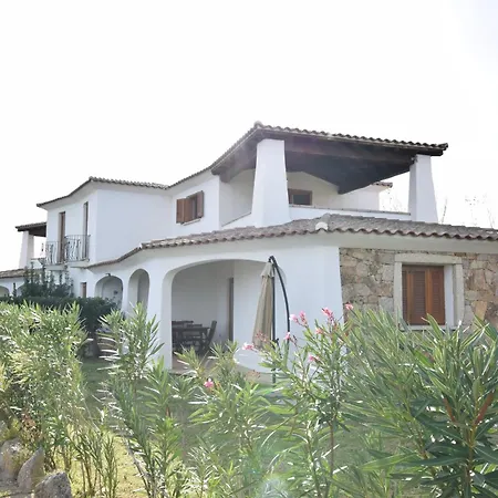 Luisa In Budoni, Shared Pool Limpiddu