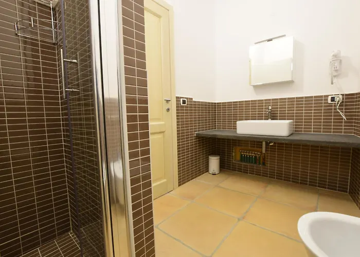 Luisa In Budoni, Shared Pool