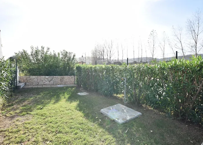 Luisa In Budoni, Shared Pool